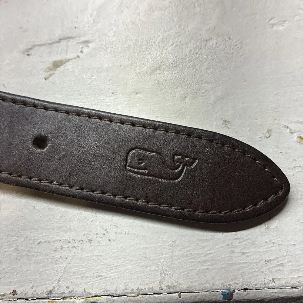 Vineyard Vines  Belt New England Patriots Size 32